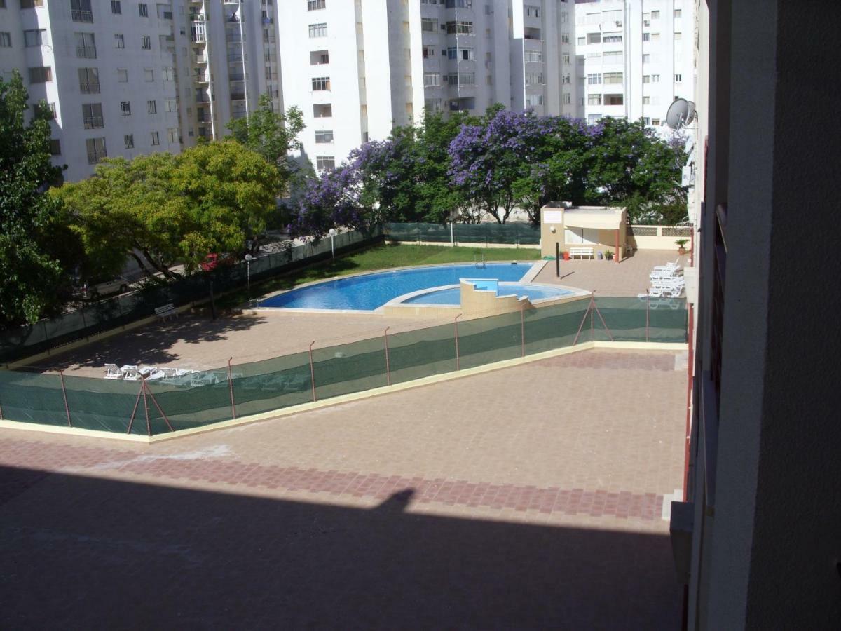 Caravela B Apartment Armacao de Pera Luaran gambar