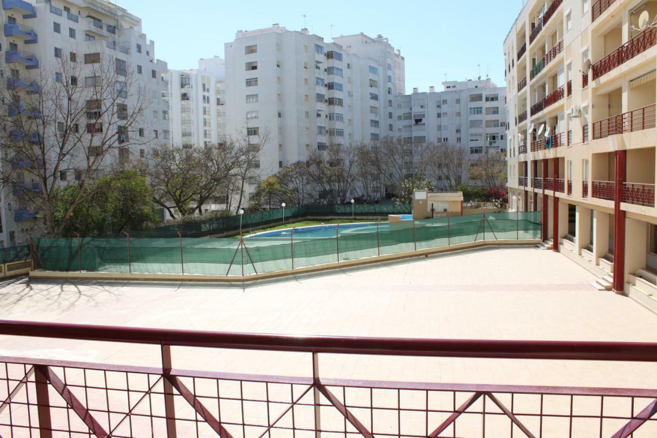 Caravela B Apartment Armacao de Pera Luaran gambar